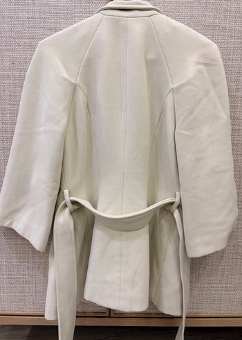 Adil Işık Düğmeli Beyaz Kabanı - Görsel 4