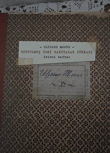 Beden Ulysses Moore