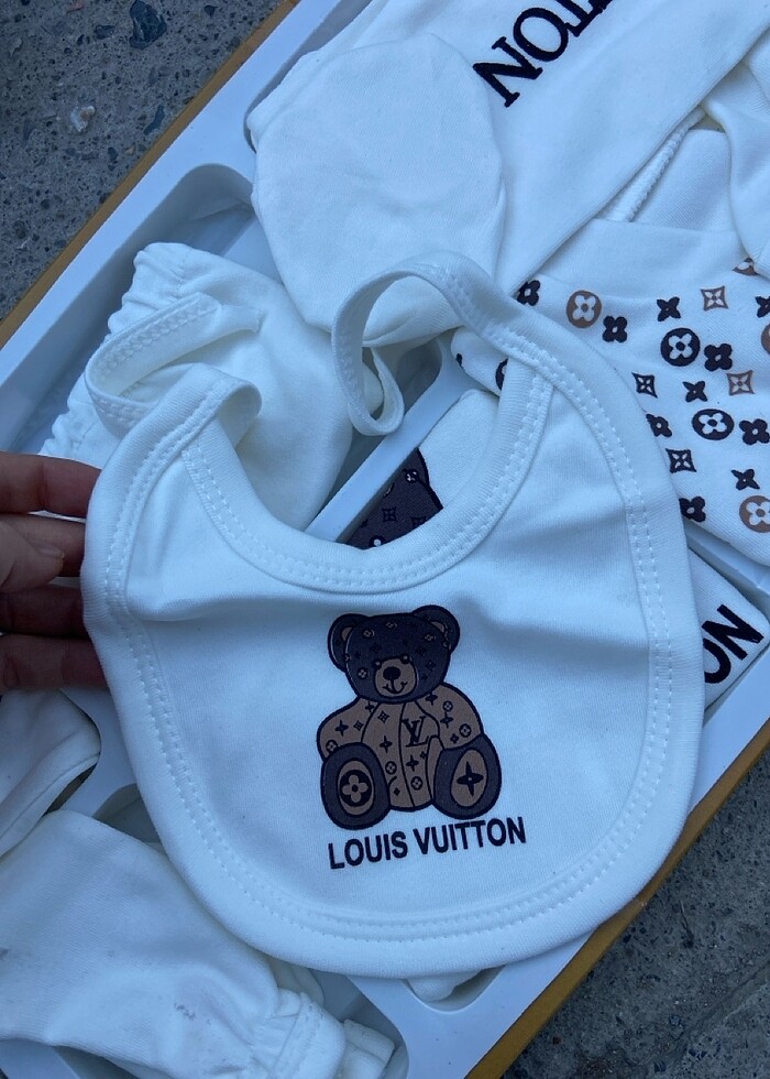 Hastane çıkışı - Görsel 4