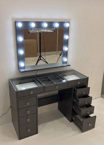 Beyaz Makyaj Masası LED Işıklı - Görsel 2