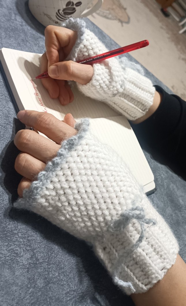 Vintage Tarzda Fırfırlı Örgü Eldiven - Görsel 5