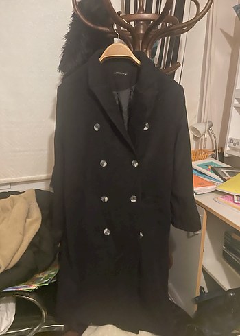 Siyah Çift Düğmeli Kaban - Görsel 4