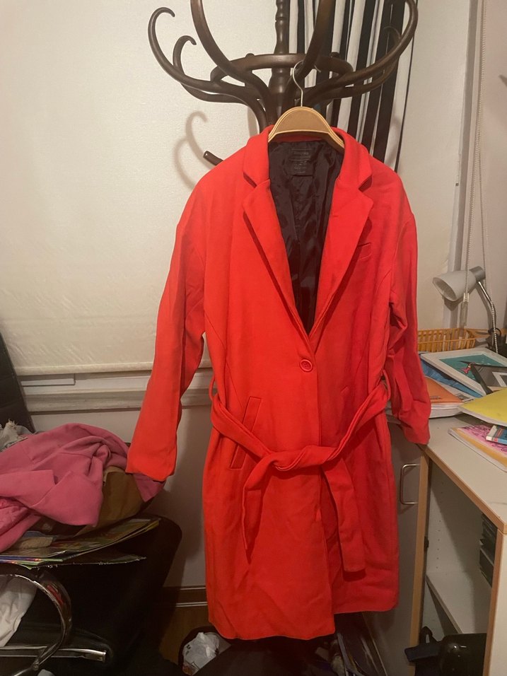 Kemerli Kırmızı Midi Kadın Kaban - Görsel 4