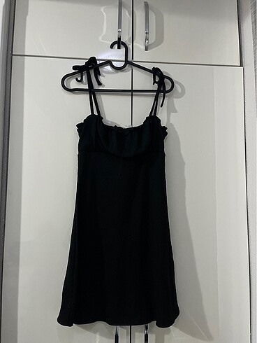 H&M siyah elbise