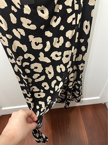 Trendyol & Milla Leopar desenli midi etek