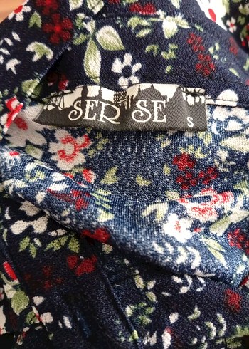 Çiçek Desenli Bohem Kolsuz Bluz - Görsel 3