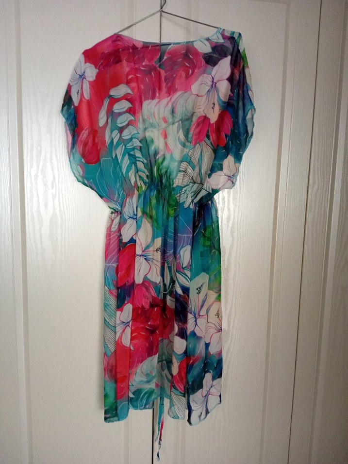 Renkli Bağcıklı pareo - Görsel 2