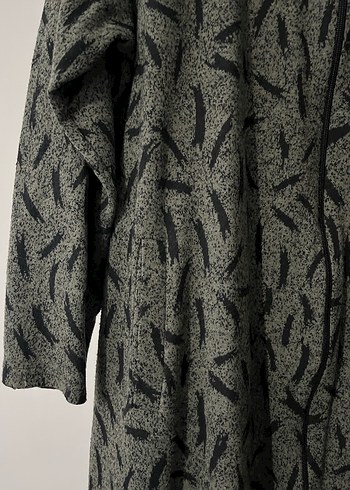 Gri Yılan Desenli Uzun Hamile Ceketi - Görsel 2