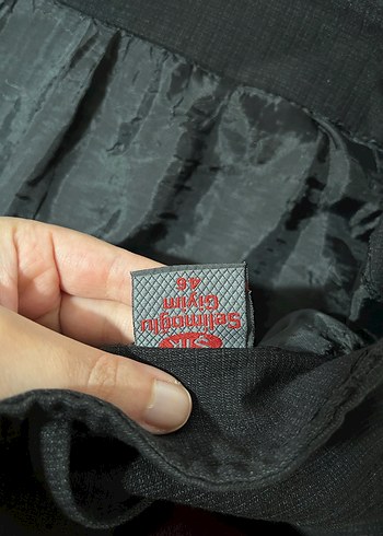 Düğmeli Siyah Uzun Kadın Etek - Görsel 3