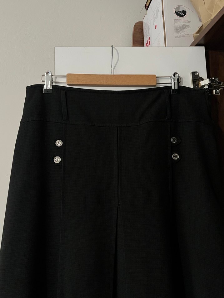 Düğmeli Siyah Uzun Kadın Etek - Görsel 2