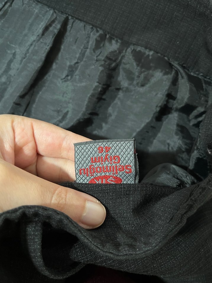 Düğmeli Siyah Uzun Kadın Etek - Görsel 3