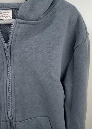 Gri Kapüşonlu Fermuarlı Erkek hırka - Görsel 3