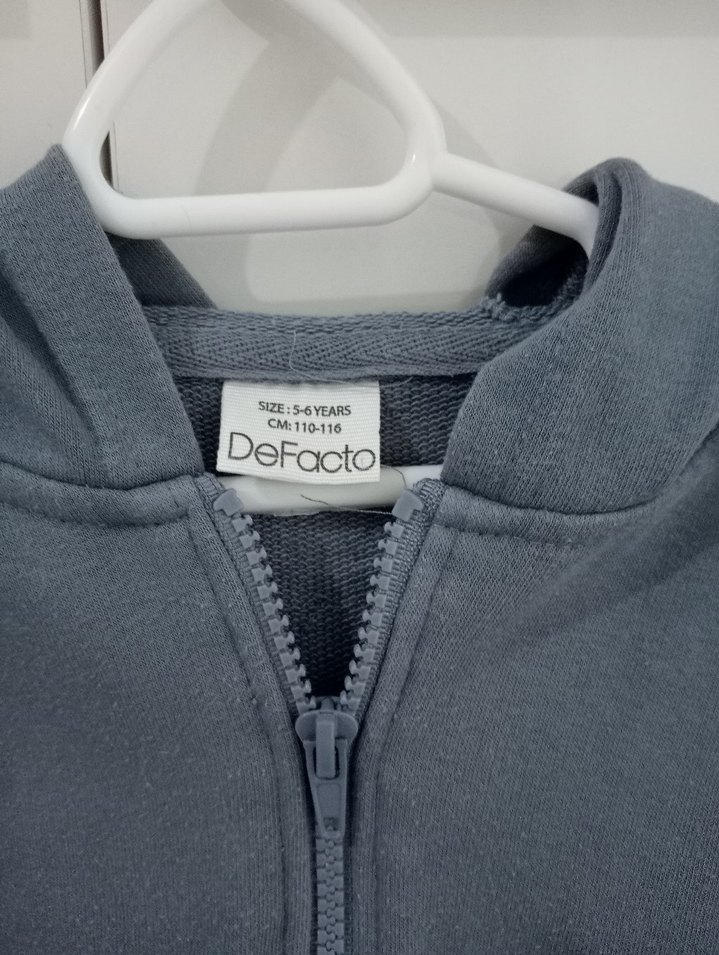 Gri Kapüşonlu Fermuarlı Erkek hırka - Görsel 2