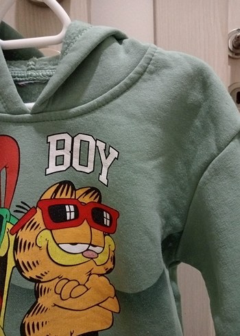 Erkek Çocuk Renkli Baskılı Kapüşonlu Sweatshirt - Görsel 2