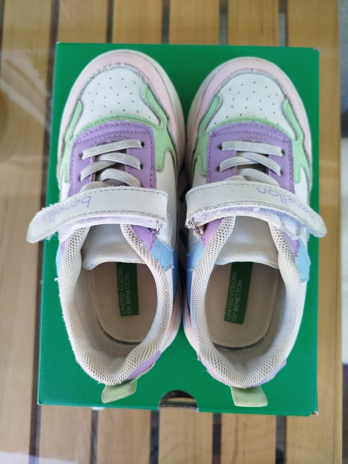 Renkli Bağcıklı ve Cırtcırtlı Kız Çocuk Spor Ayakkabı - Görsel 5