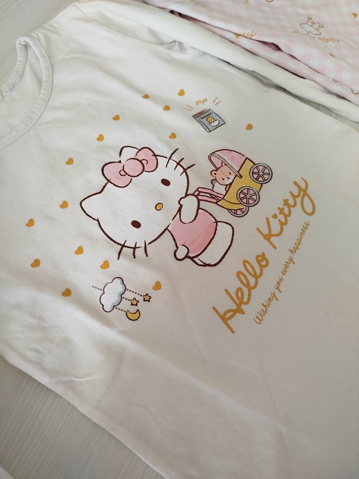 Hello Kitty Baskılı pijama takımı - Görsel 3