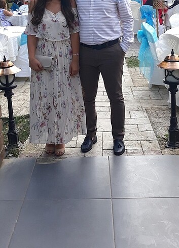 Çiçekli şifon elbise 
