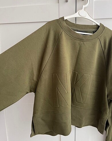 Nike Nike haki orijinal sweatshirt Xs s uyumlu