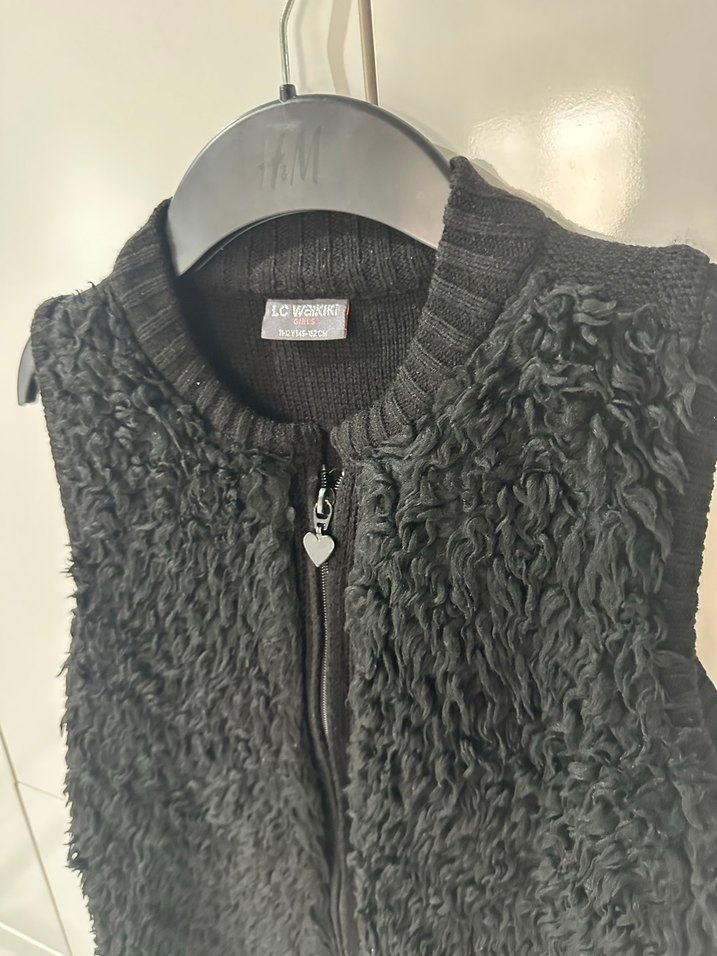 Siyah Kız Çocuk Örgü Yün Kazak - Görsel 2