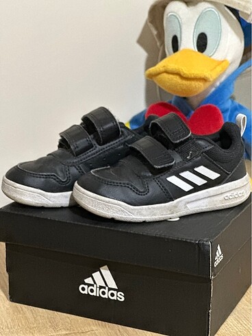 Adidas Spor ayakkabı