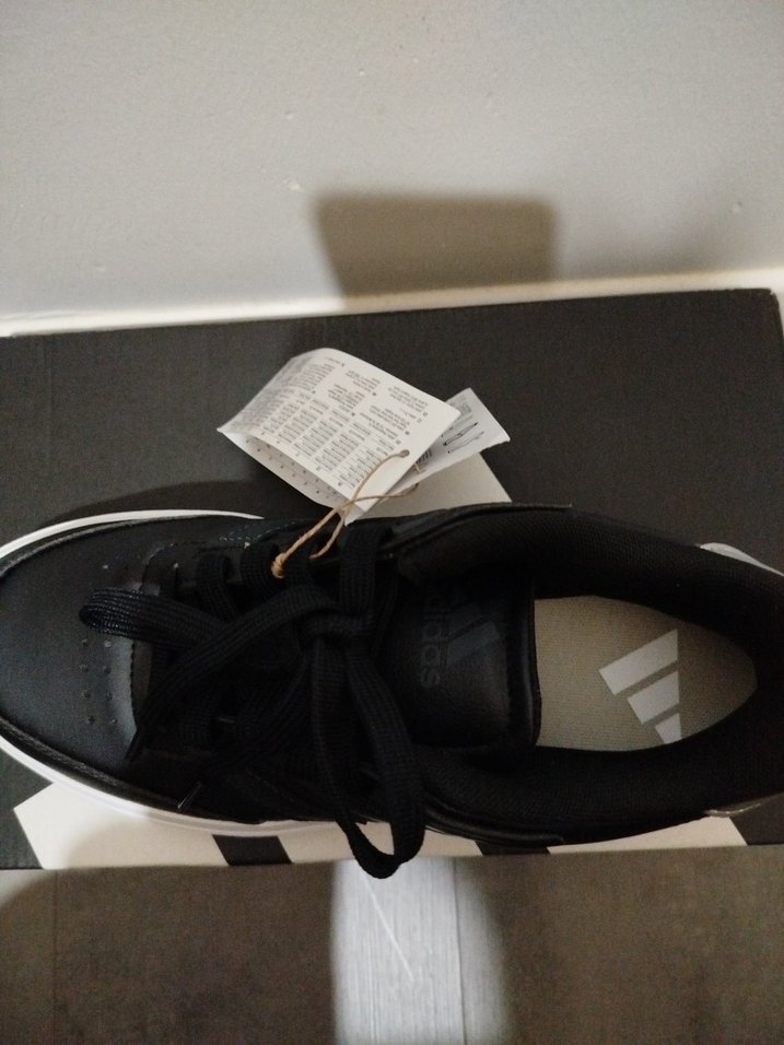 Adidas kadın spor ayakkabı - Görsel 3