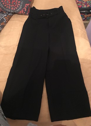 Bershka Kısan pantalon