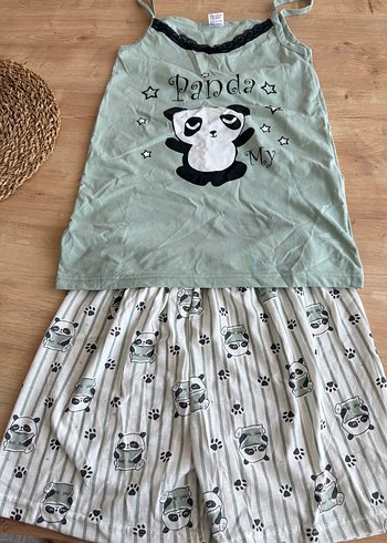 Yeşil Desenli Kadın Pijama Takımı