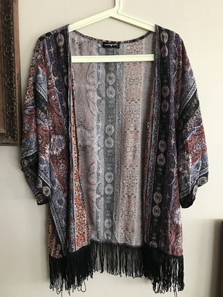 Diğer Püsküllü Kimono