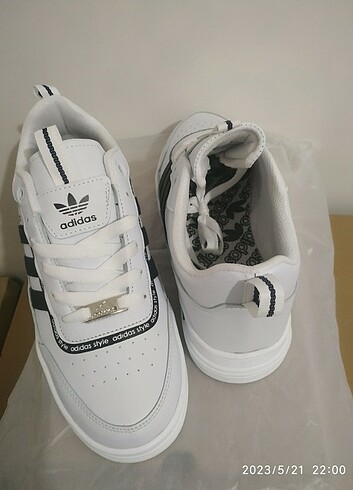 42 Beden Adidas