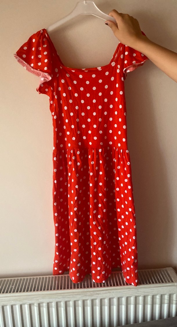 Kırmızı Puantiyeli V Yaka Midi Elbise - Görsel 2