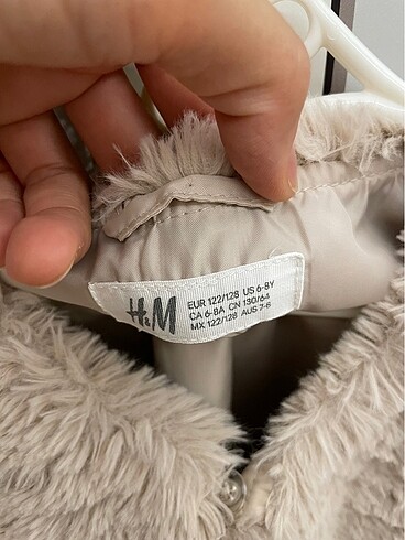 H&M H&M kürk yelek