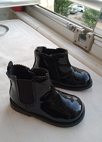 H&M Kız çocuk bot 