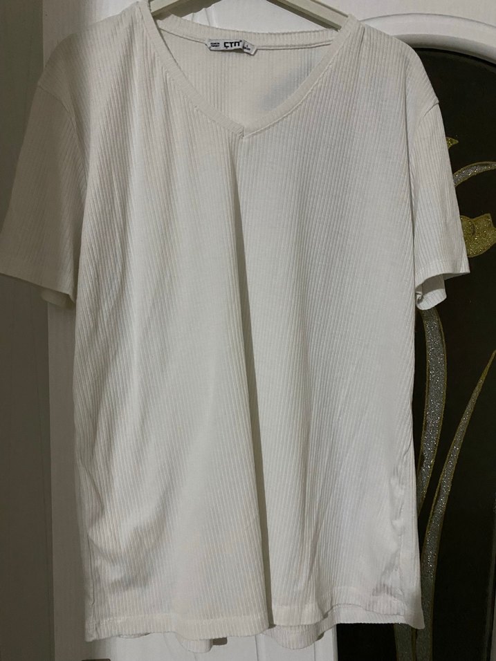 Kadın Beyaz Kısa Kollu Tişört - Görsel 5