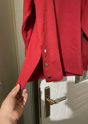 Düğmeli Kırmızı Kadın Sweatshirt - Görsel 2