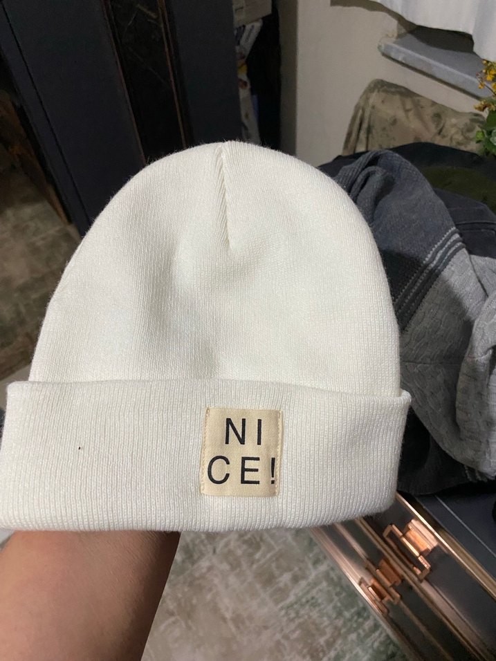 Siyah Örgü Kadın Bere - Sokak Stili ve krem bere şapka - Görsel 3