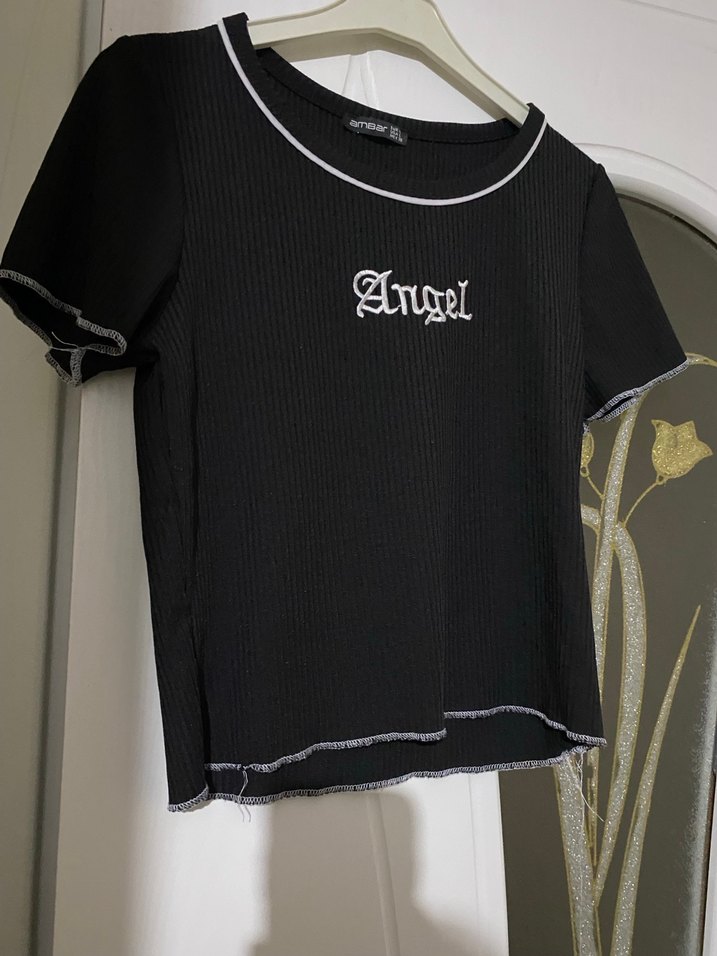 Siyah Kısa Kollu Kadın Tişört - Görsel 2