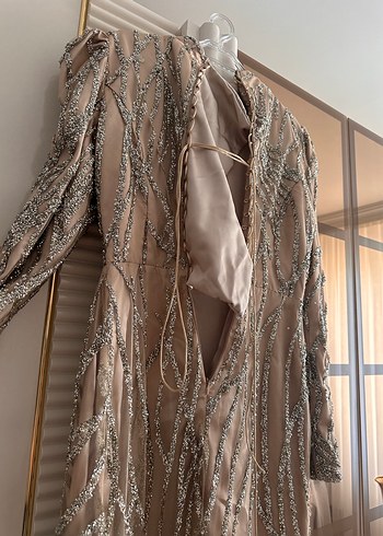 Bej İşlemeli Uzun Kollu Abiye Elbise - Görsel 9