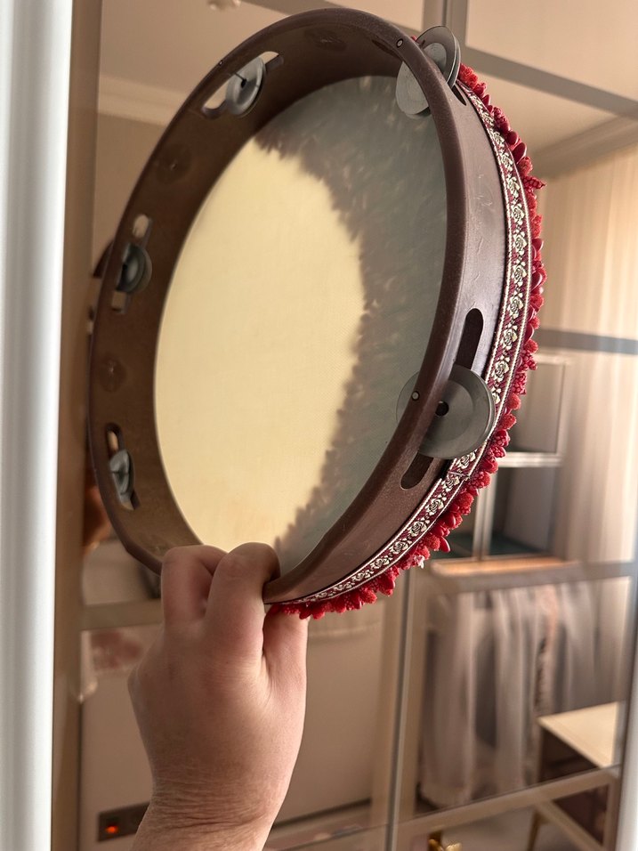 Kırmızı Nakışlı kına defi - Görsel 3