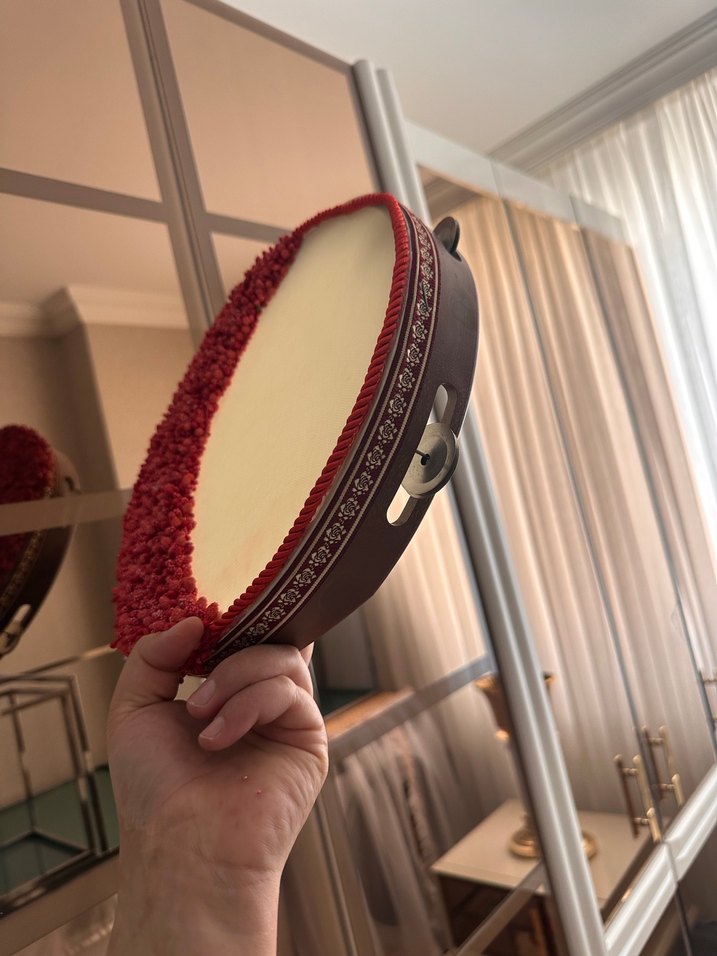 Kırmızı Nakışlı kına defi - Görsel 5