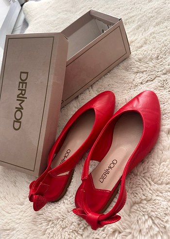 Kırmızı Deri Fiyonklu HIZLI OLAN KAPSIN  - Görsel 4