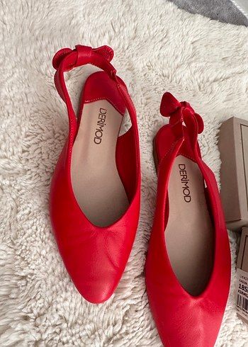 Kırmızı Deri Fiyonklu HIZLI OLAN KAPSIN  - Görsel 3