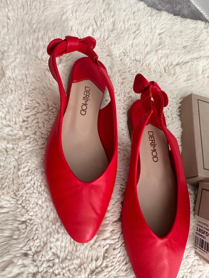 Kırmızı Deri Fiyonklu HIZLI OLAN KAPSIN  - Görsel 3