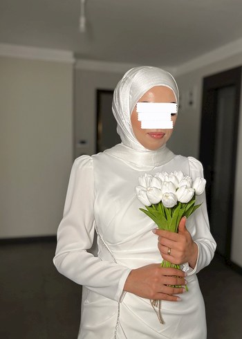 Nikah elbisesi . Olduğu gibi boşa masraf yapmayın harika - Görsel 3