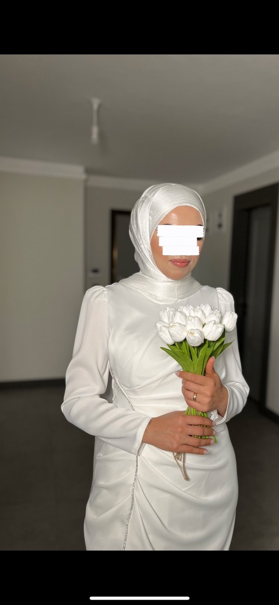 Nikah elbisesi . Olduğu gibi boşa masraf yapmayın harika - Görsel 3