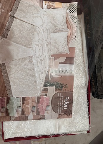 Beyaz Nakışlı Aden Yatak Örtüsü - Görsel 6