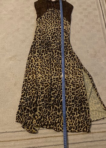 Bershka Drapeli Kahverengi Leopar Desenli Uzun Gecelik