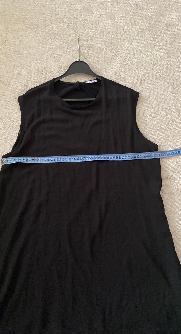 Siyah Keten Kolsuz Kadın Bluz - Görsel 4