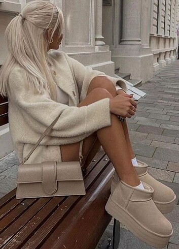 UGG platform bej