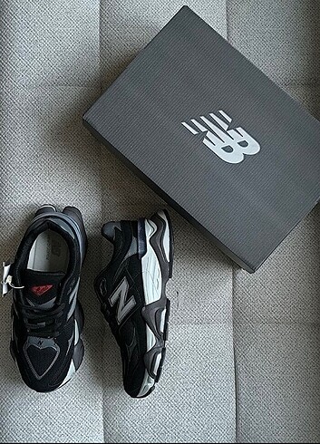 New balance 9060