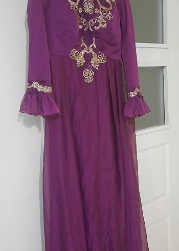 Mor İşlemeli Uzun Kollu Dantel Abiye Elbise - Görsel 2